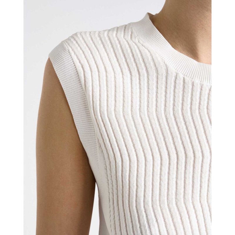 Cue Textured Round Neck Knit Tank image number 2